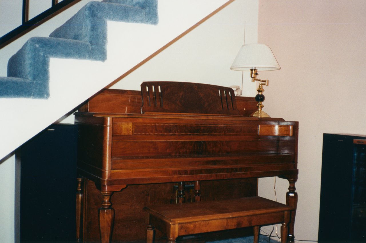 Markridge just prior to moving to Malibu- May 1996 4- 1930s Gulbransen piano